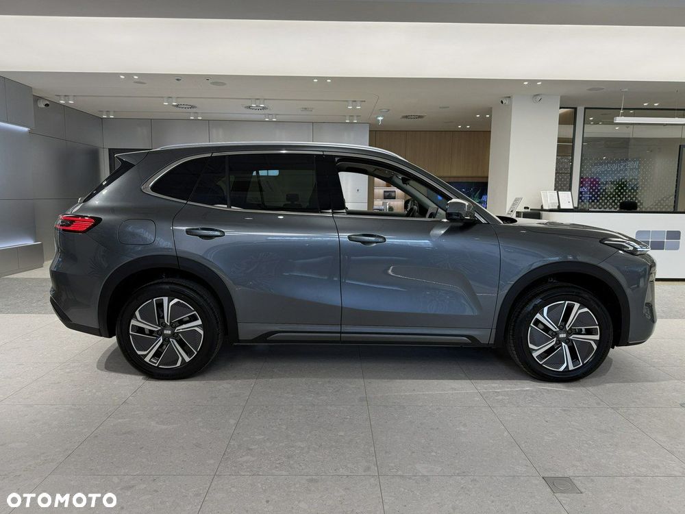 Geely Starray - 5