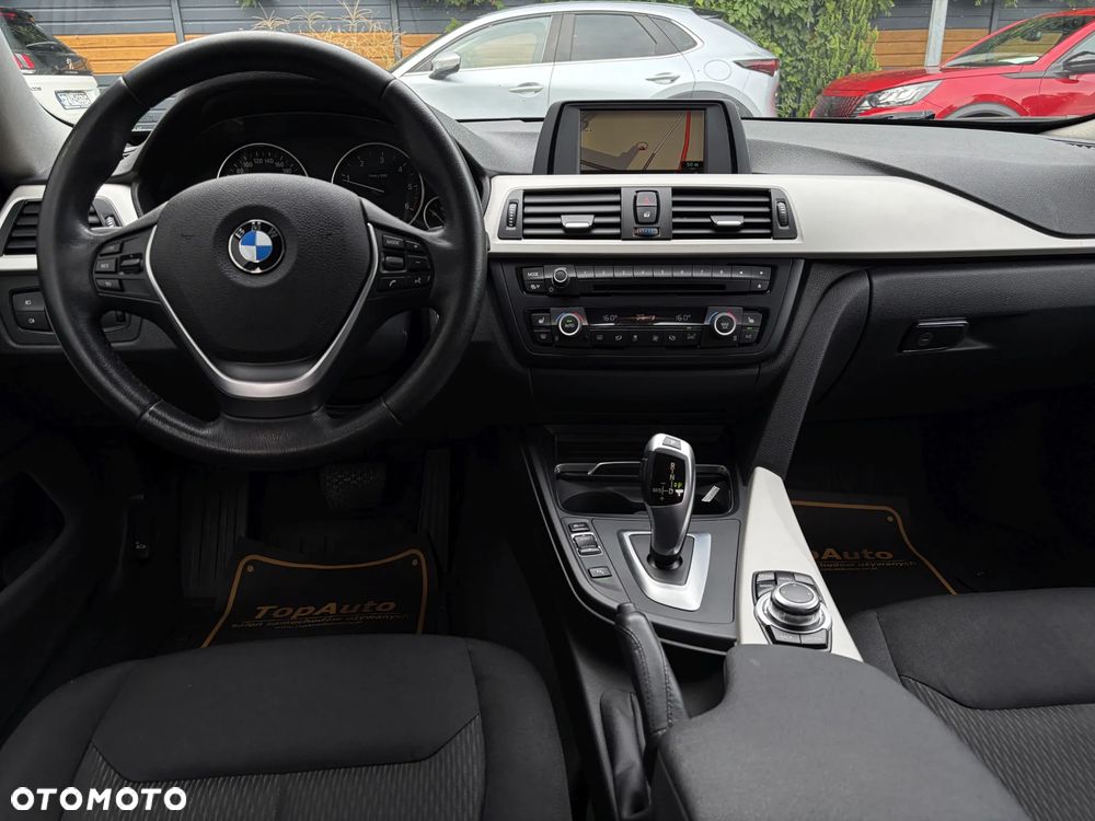 BMW Seria 4 - 32