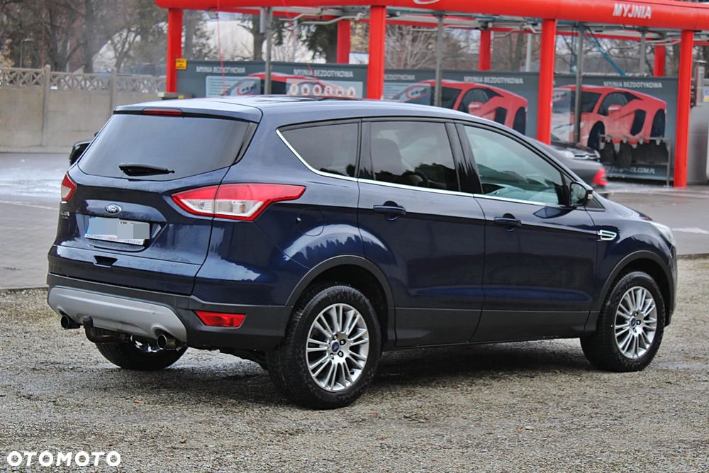 Ford Kuga - 10