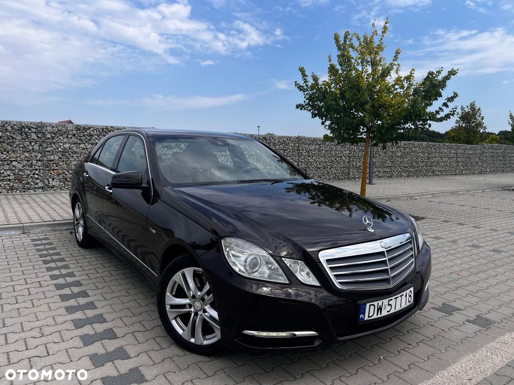 Mercedes-Benz Klasa E 350 CDI 4-Matic BlueEff Avantgarde - 8