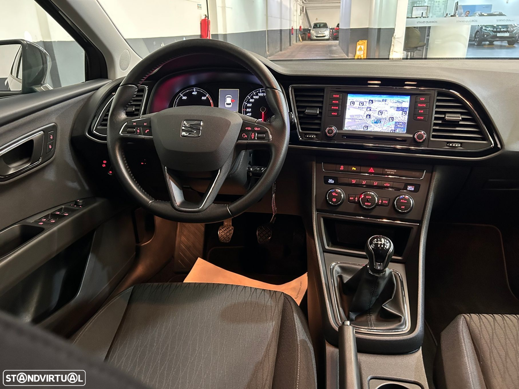 SEAT Leon 1.6 TDI Style S/S - 19