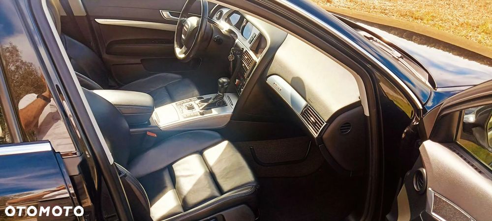 Audi A6 Allroad - 12