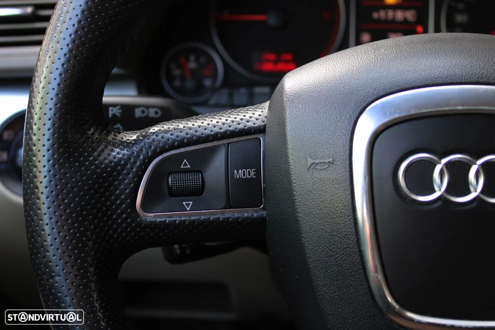 Audi A4 Avant 2.0 TDi S-line - 36