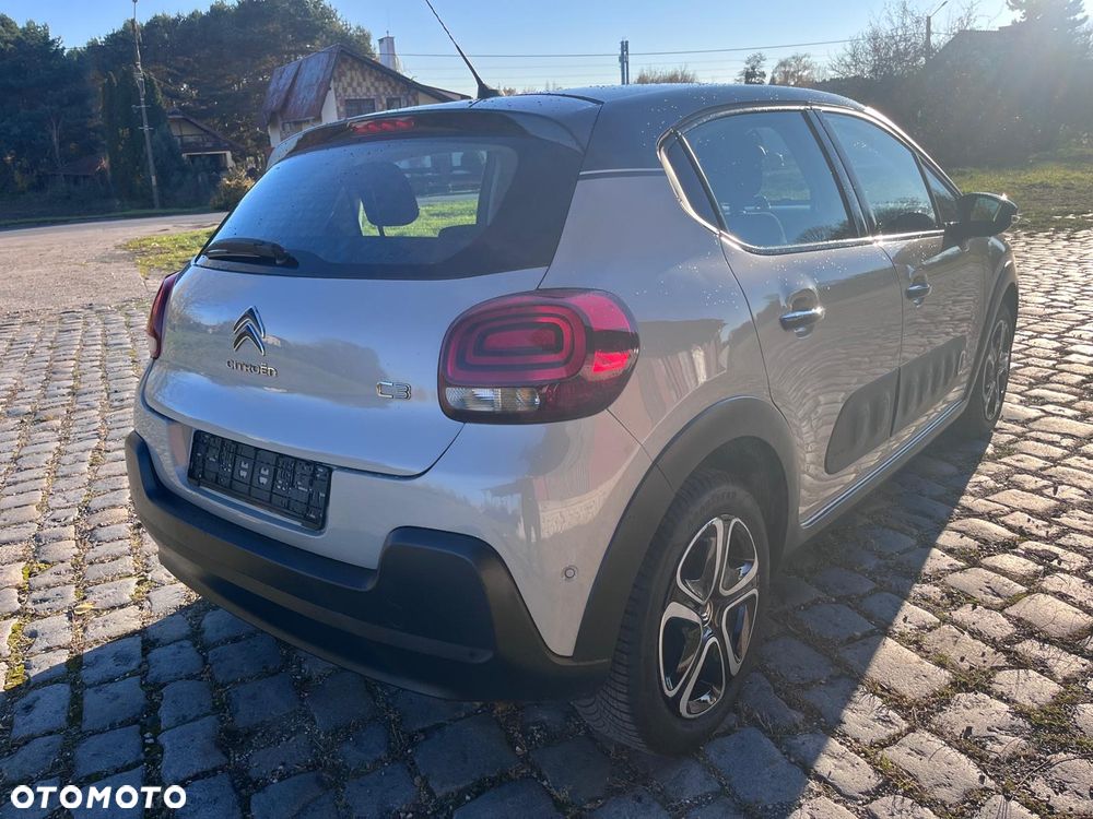 Citroën C3 1.2 PureTech Shine EAT6 - 4