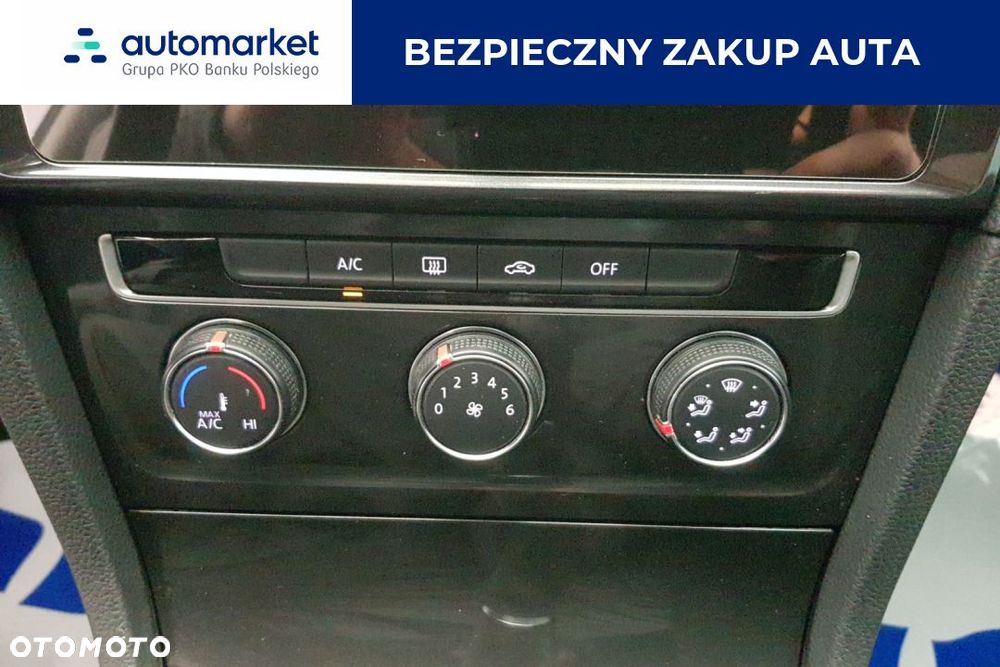 Volkswagen Golf 1.6 TDI BMT Comfortline - 19