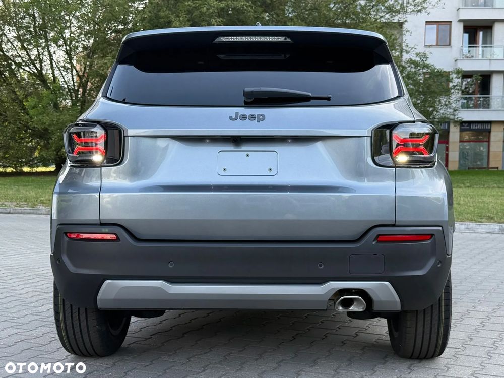 Jeep Avenger 1.2 T3 mHEV Summit FWD eDCT6 - 6