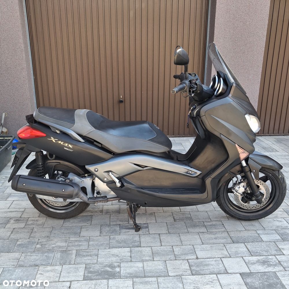 Yamaha X-max - 3