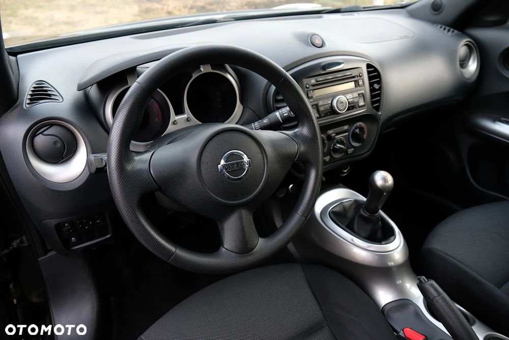 Nissan Juke 1.6 Visia - 10