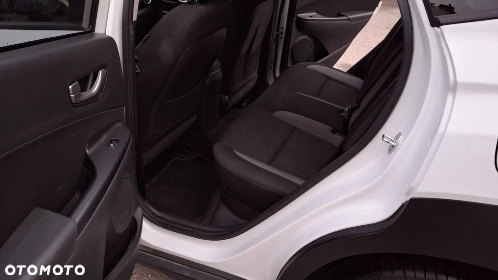 Hyundai Kona 1.6 CRDi DCT 4WD Premium - 14