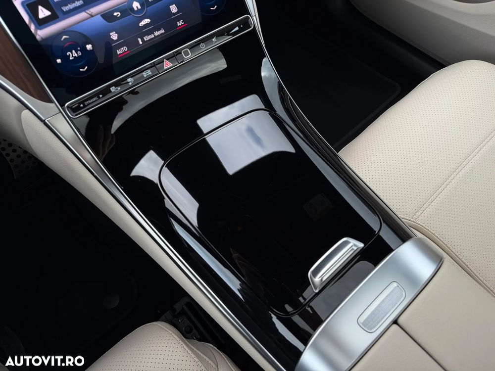 Mercedes-Benz GLC 300 e 4Matic 9G-TRONIC Avantgarde Advanced - 25