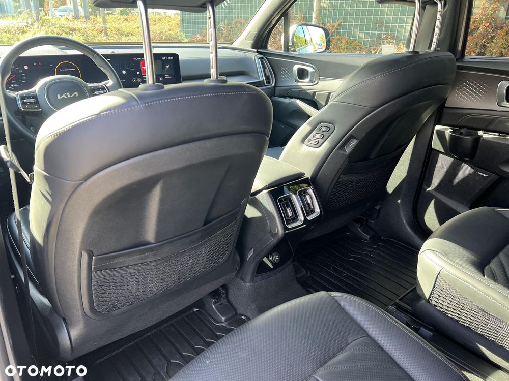 Kia Sorento - 14