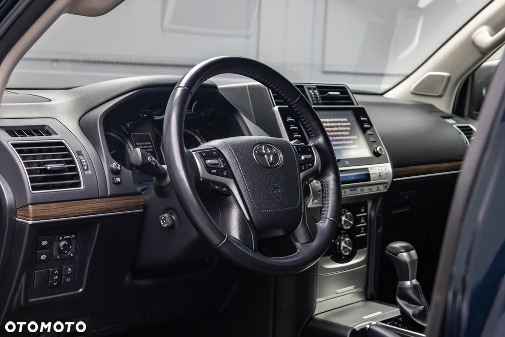 Toyota Land Cruiser LC 2.8 D-4D Invincible - 12