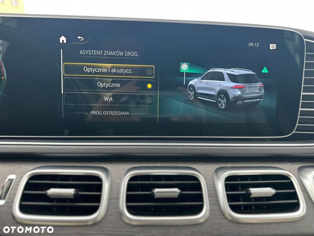 Mercedes-Benz GLE - 24