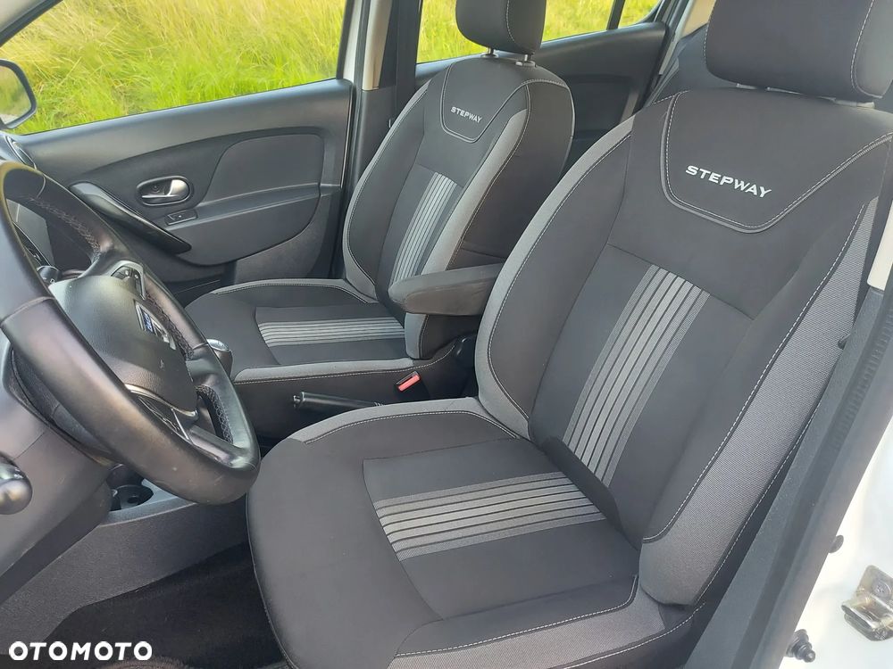 Dacia Sandero Stepway TCe 90 (S&S) Prestige - 17