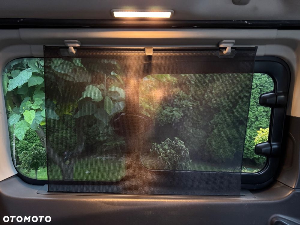 Ford Tourneo Custom 2.0 EcoBlue L1 Titanium - 19