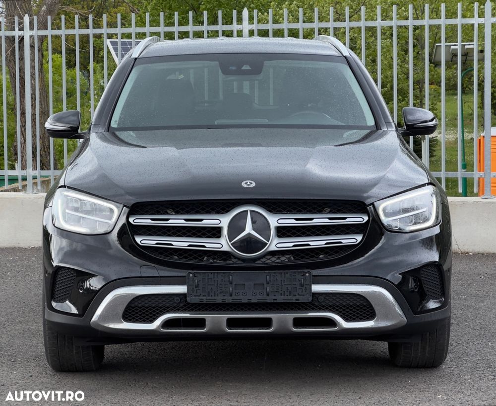 Mercedes-Benz GLC - 9