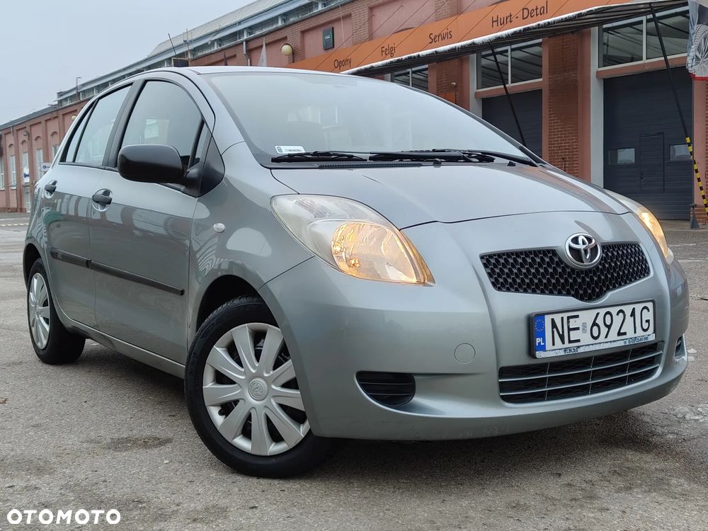 Toyota Yaris 1.3 Luna A/C - 15
