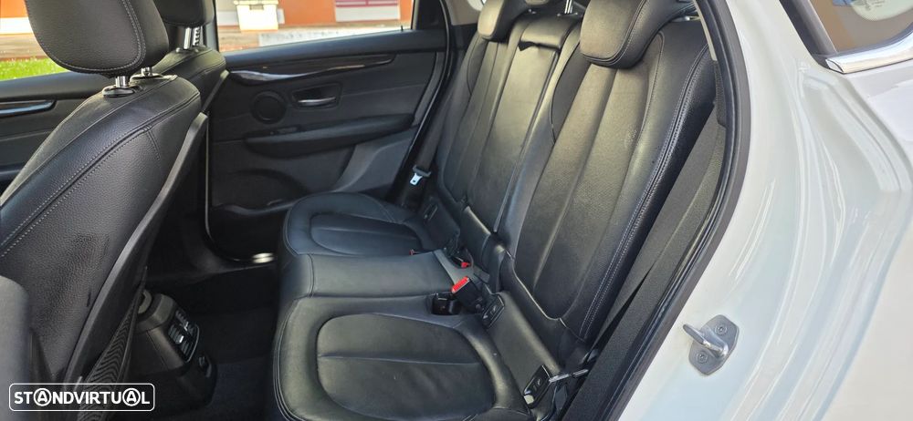 BMW 218 d Aut. Sport Line - 13