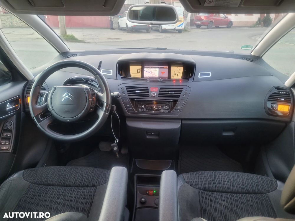 Citroën C4 Picasso 2.0 HDi FAP Aut. Exclusive - 18