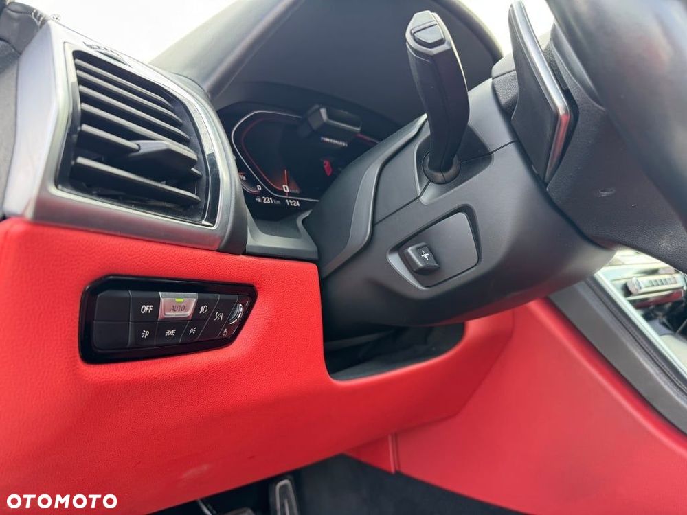 BMW Seria 8 - 20