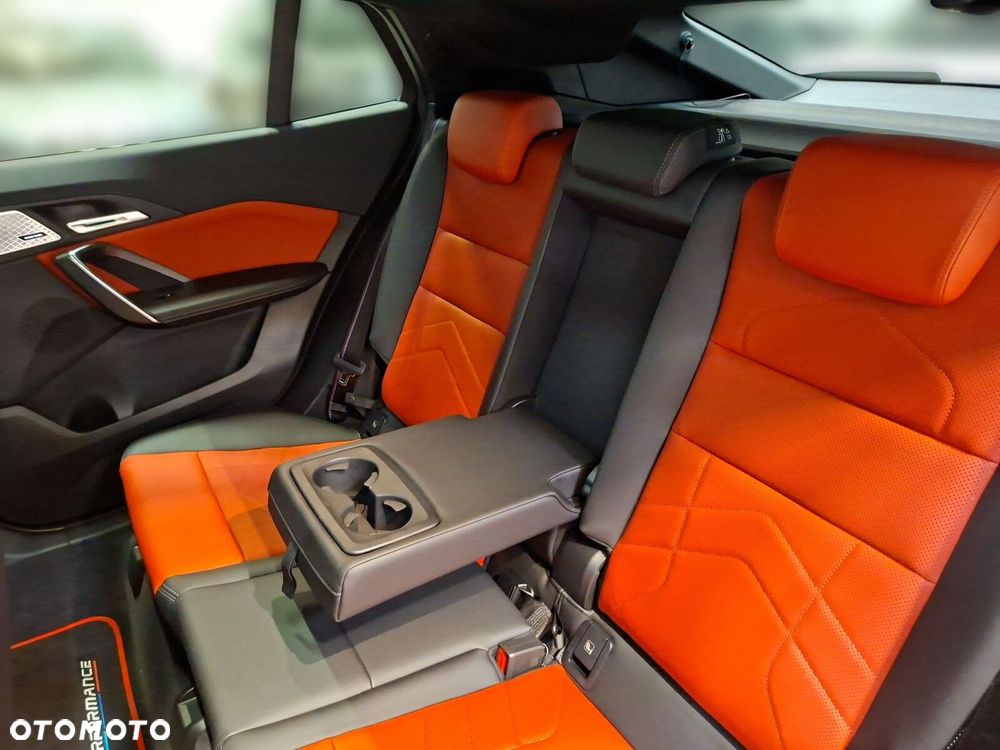 BMW X2 - 18