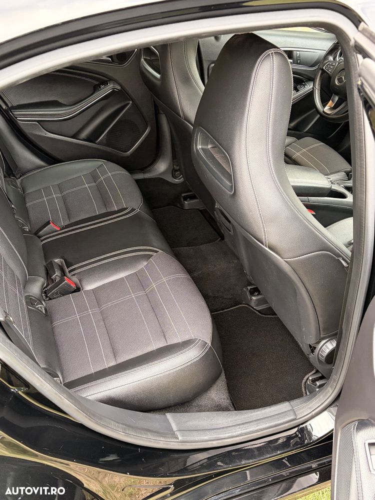 Mercedes-Benz A 180 Standard - 19