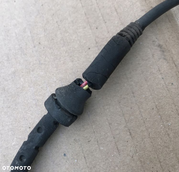 CZUJNIK ABS SZARY PRZEDNI ORYGINALNY BMW E38 - 2