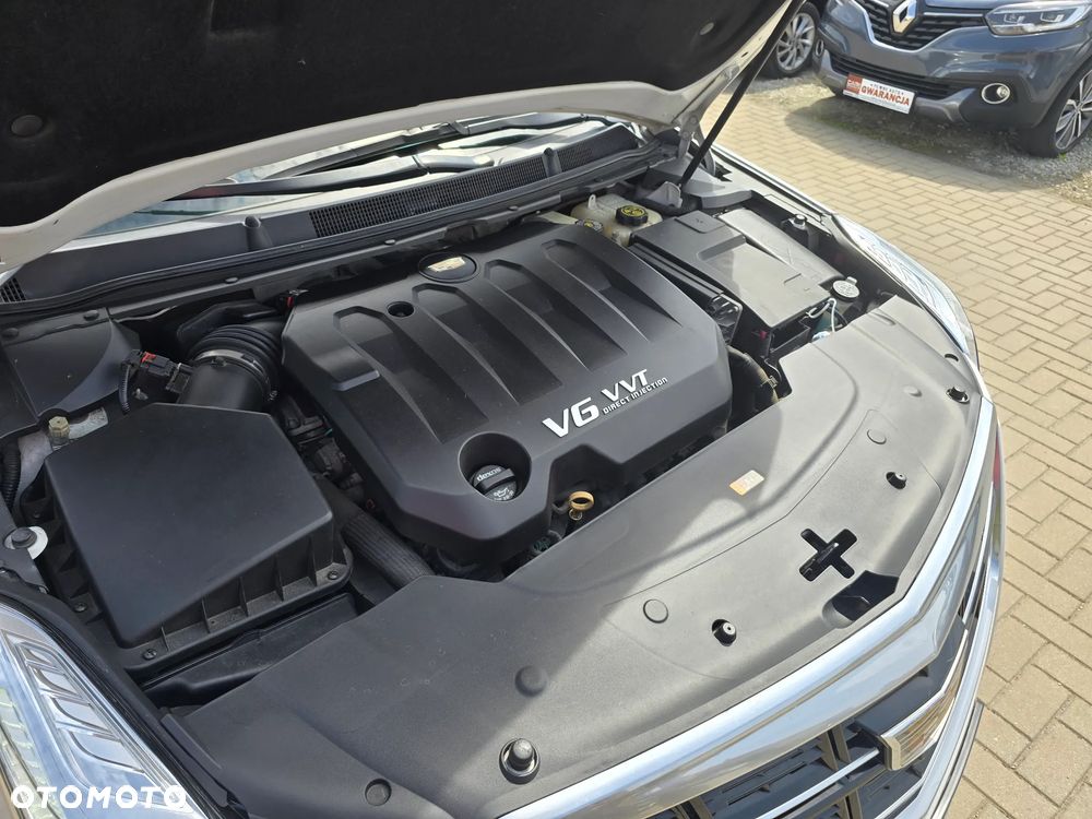 Cadillac XTS - 17