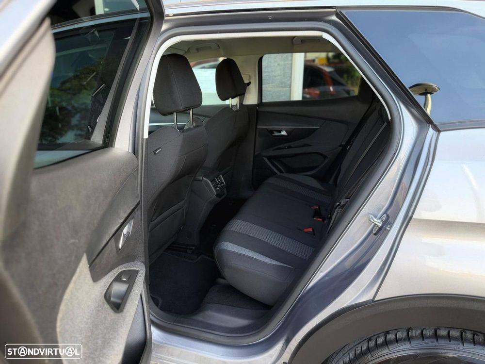 Peugeot 3008 1.5 BlueHDi Active - 8