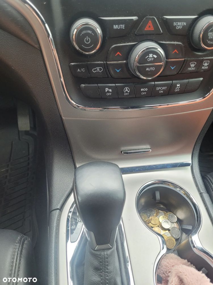 Jeep Grand Cherokee 3.6 V6 Laredo - 24