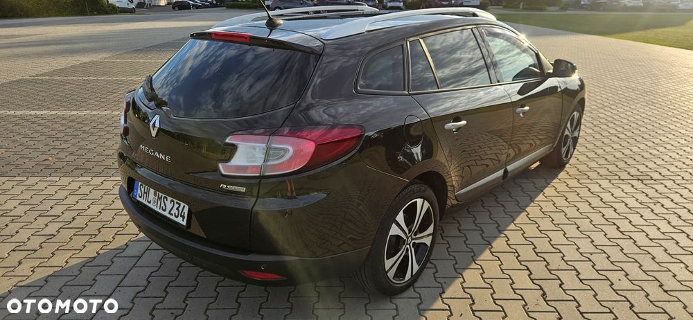 Renault Megane TCe 180 Dynamique - 3