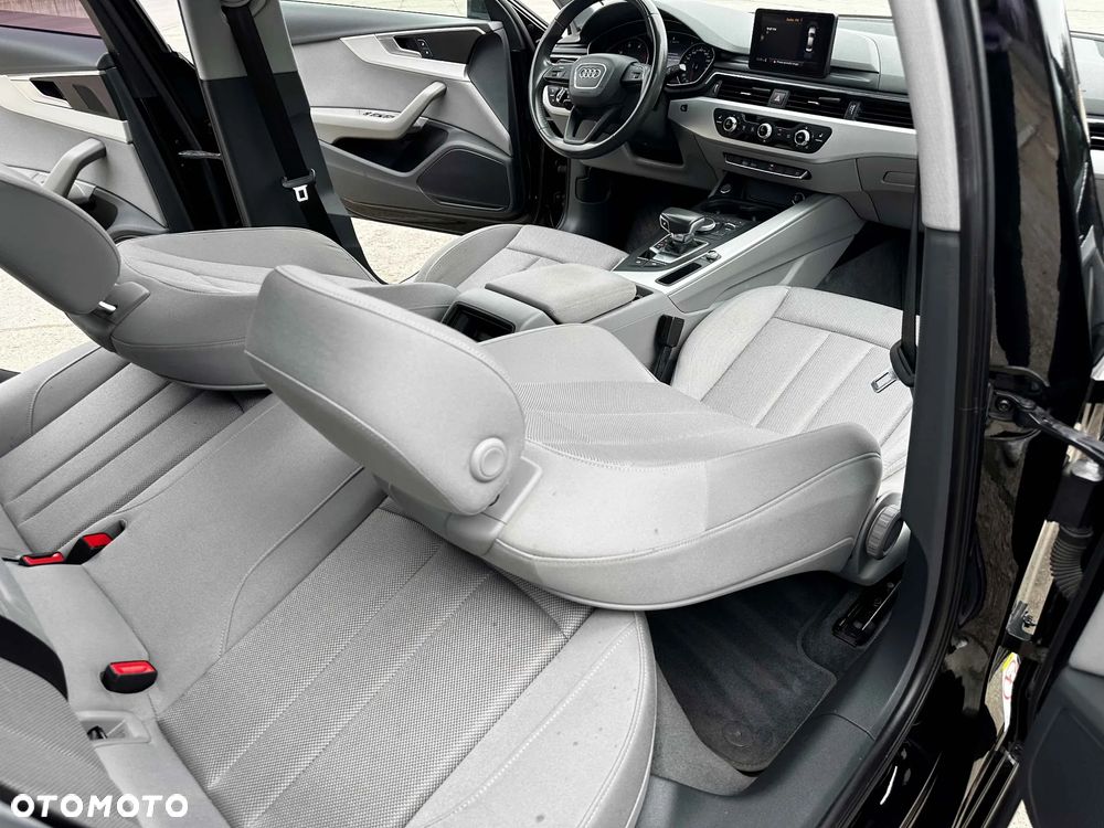 Audi A4 Limousine - 23