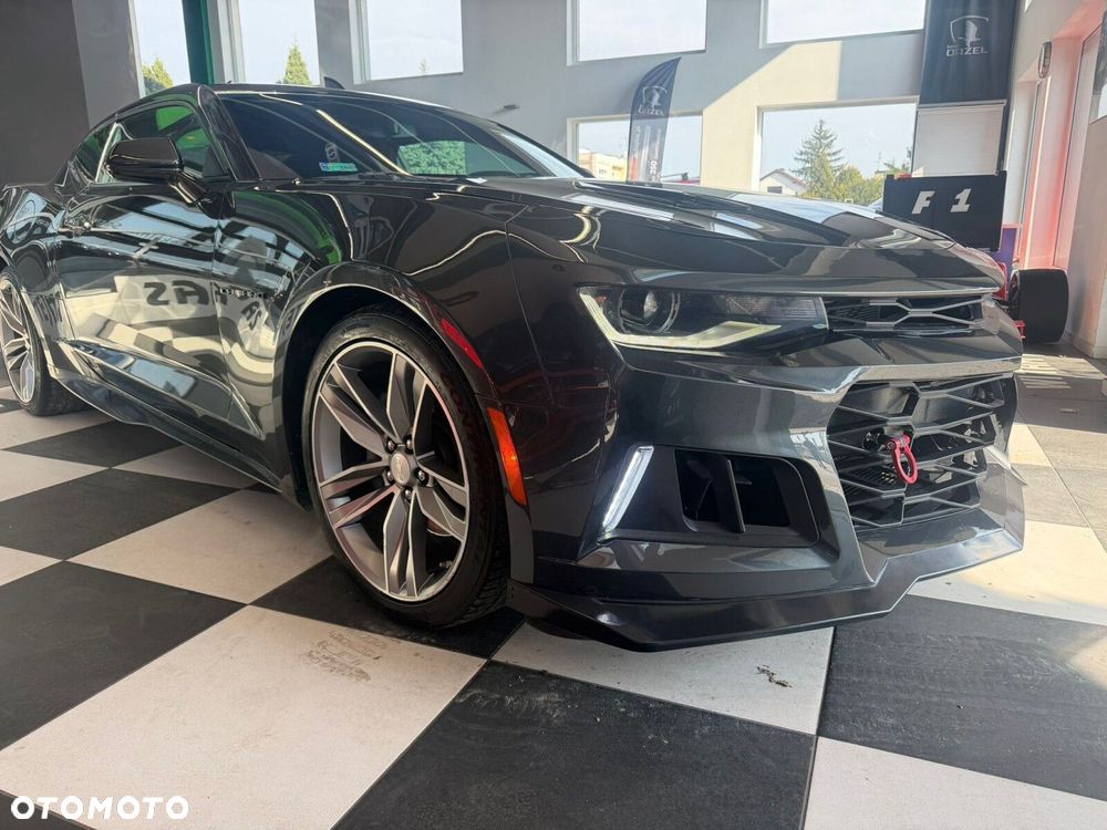 Chevrolet Camaro - 13
