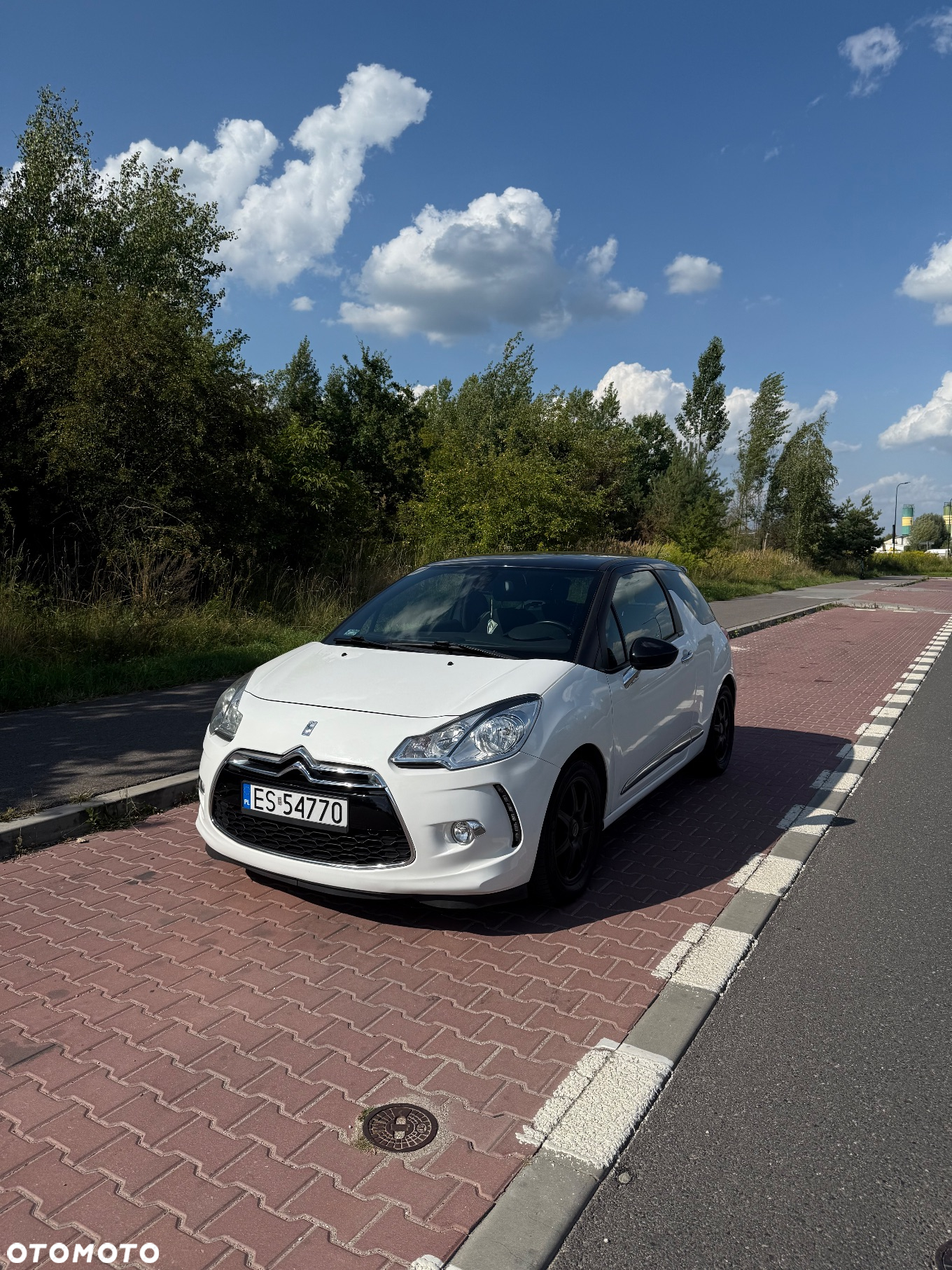 Citroën DS3 1.6 e-HDi SportChic - 4