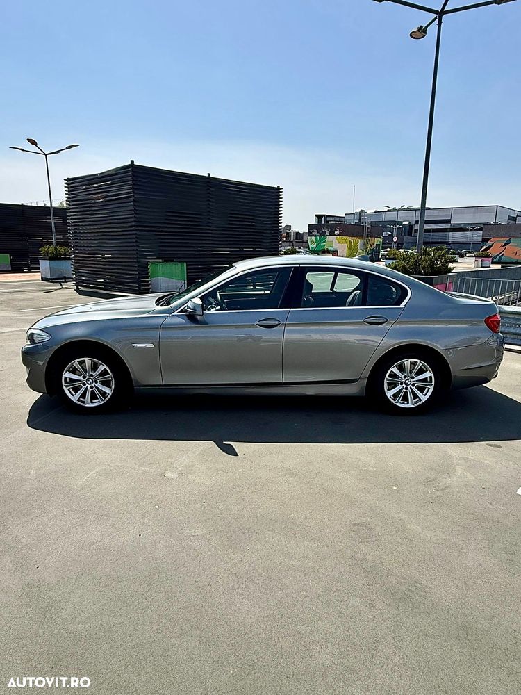 BMW Seria 5 520d - 5