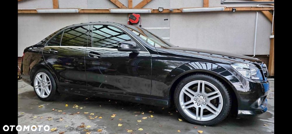 Mercedes-Benz Klasa C 320 CDI DPF 7G-TRONIC Avantgarde - 3