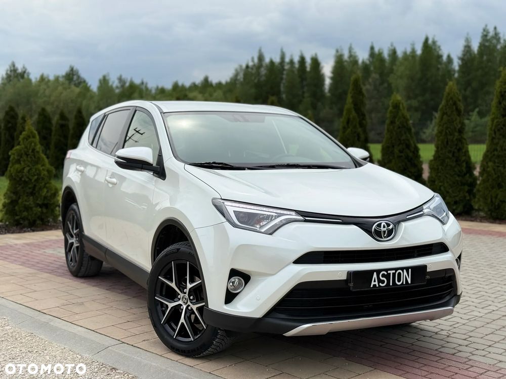 Toyota RAV4 2.0 D-4D 4x2 Start-Stop Comfort - 4