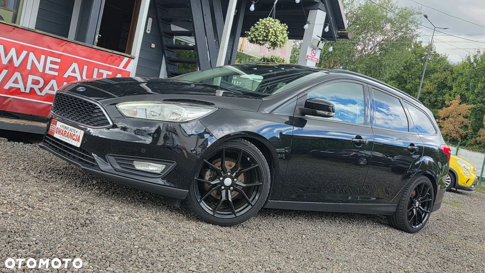 Ford Focus 1.0 EcoBoost Titanium - 26