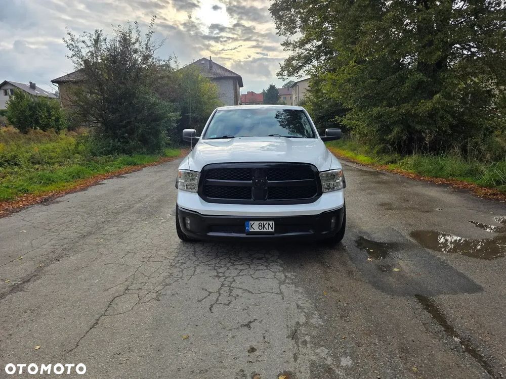Dodge RAM 5.7 4x4 - 1