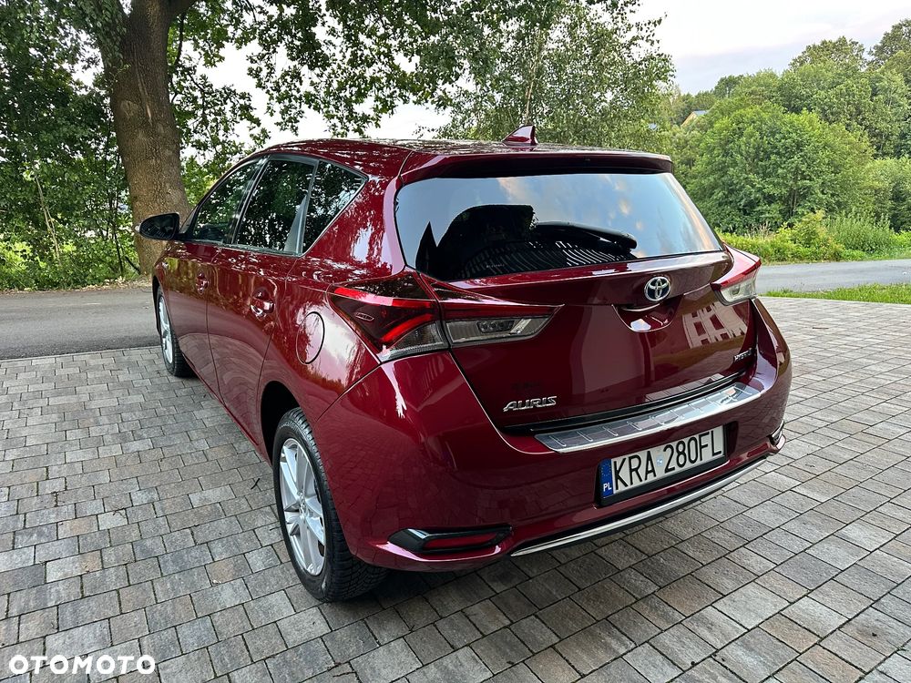 Toyota Auris 1.8 VVT-i Automatik Design Edition - 9