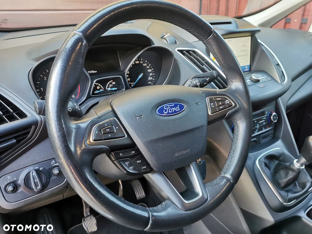 Ford Grand C-MAX - 8