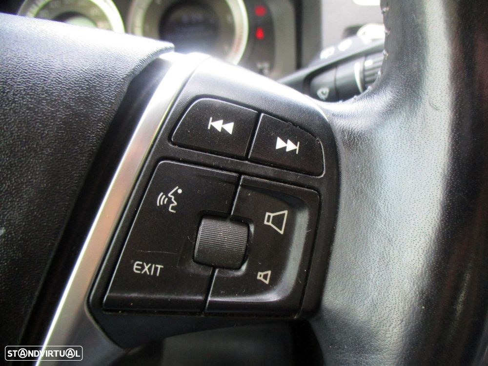 Volvo V60 DRIVe Momentum - 17