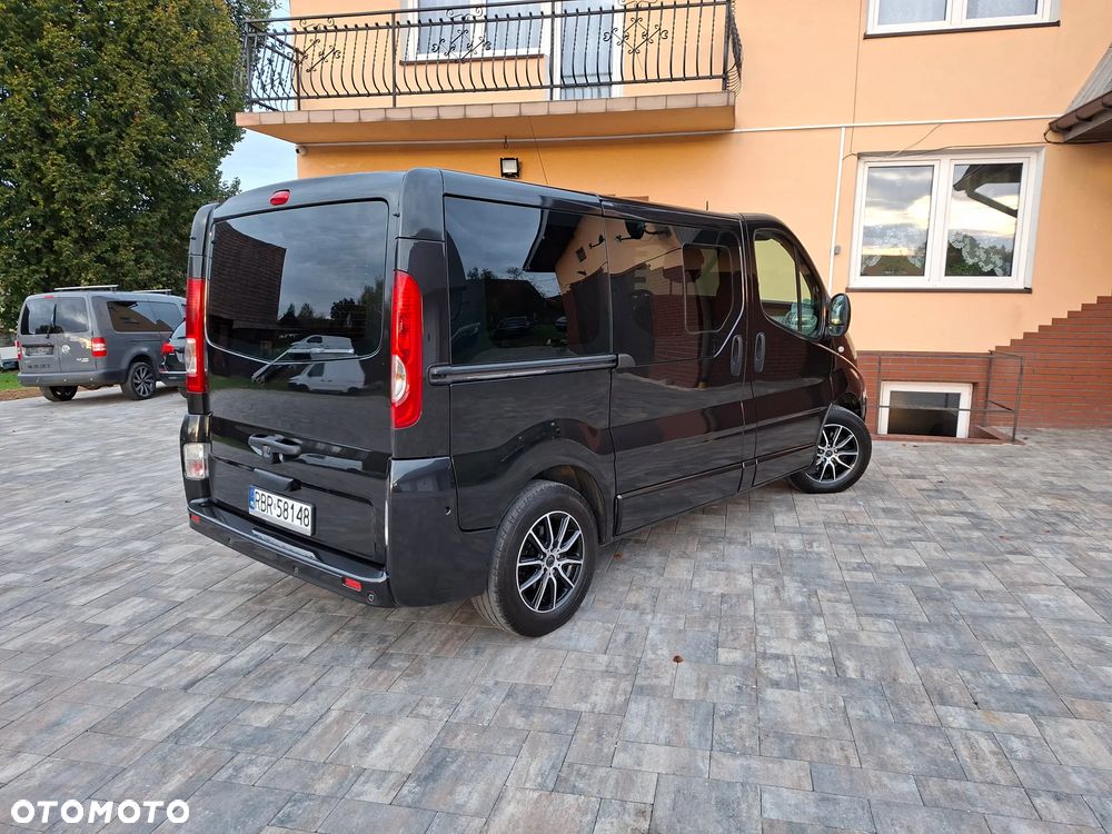 Renault Trafic - 10