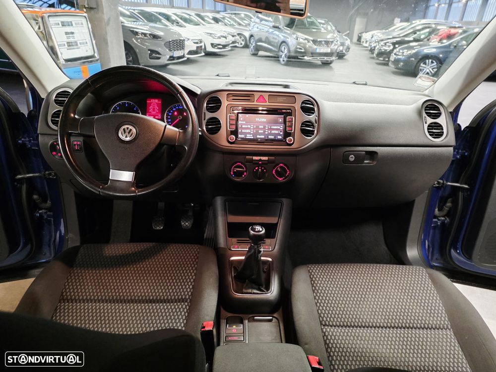 VW Tiguan 2.0 TDI Track 4Motion - 10