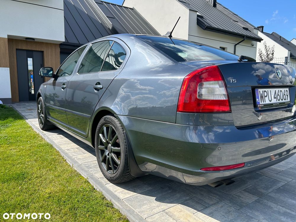 Skoda Octavia 1.8 TSI Family Plus - 5
