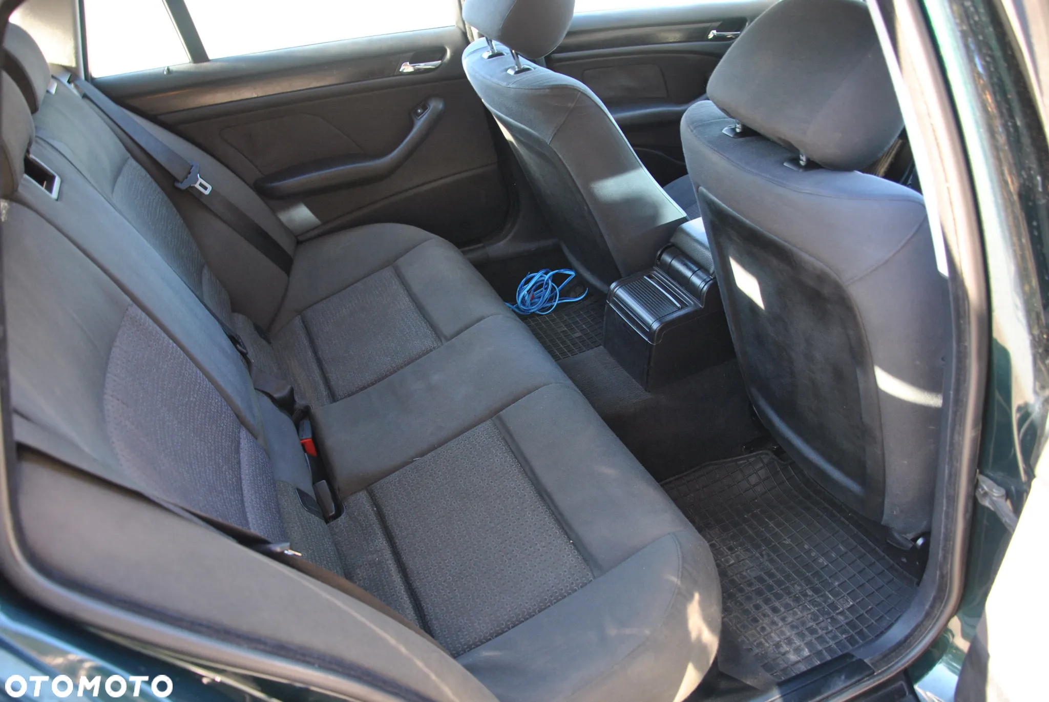 BMW Seria 3 - 10