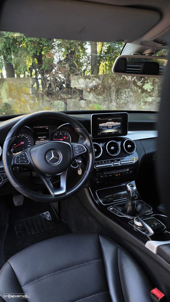 Mercedes-Benz C 200 - 13