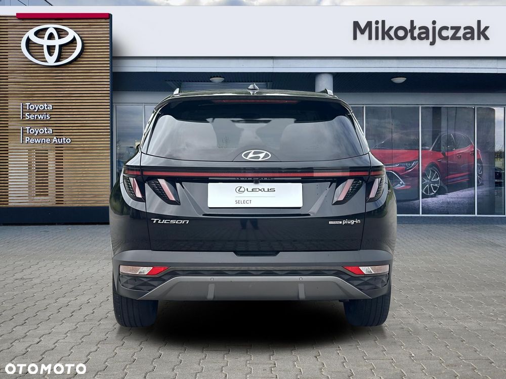 Hyundai Tucson - 8