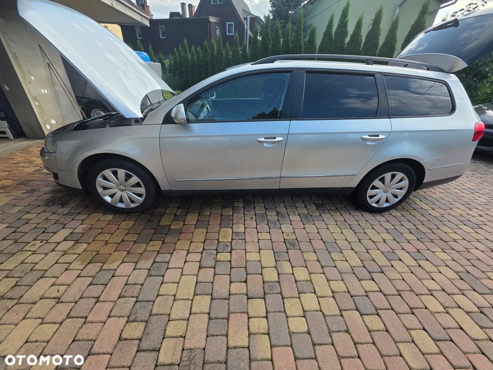 Volkswagen Passat 2.0 TDI DPF Sportline - 1