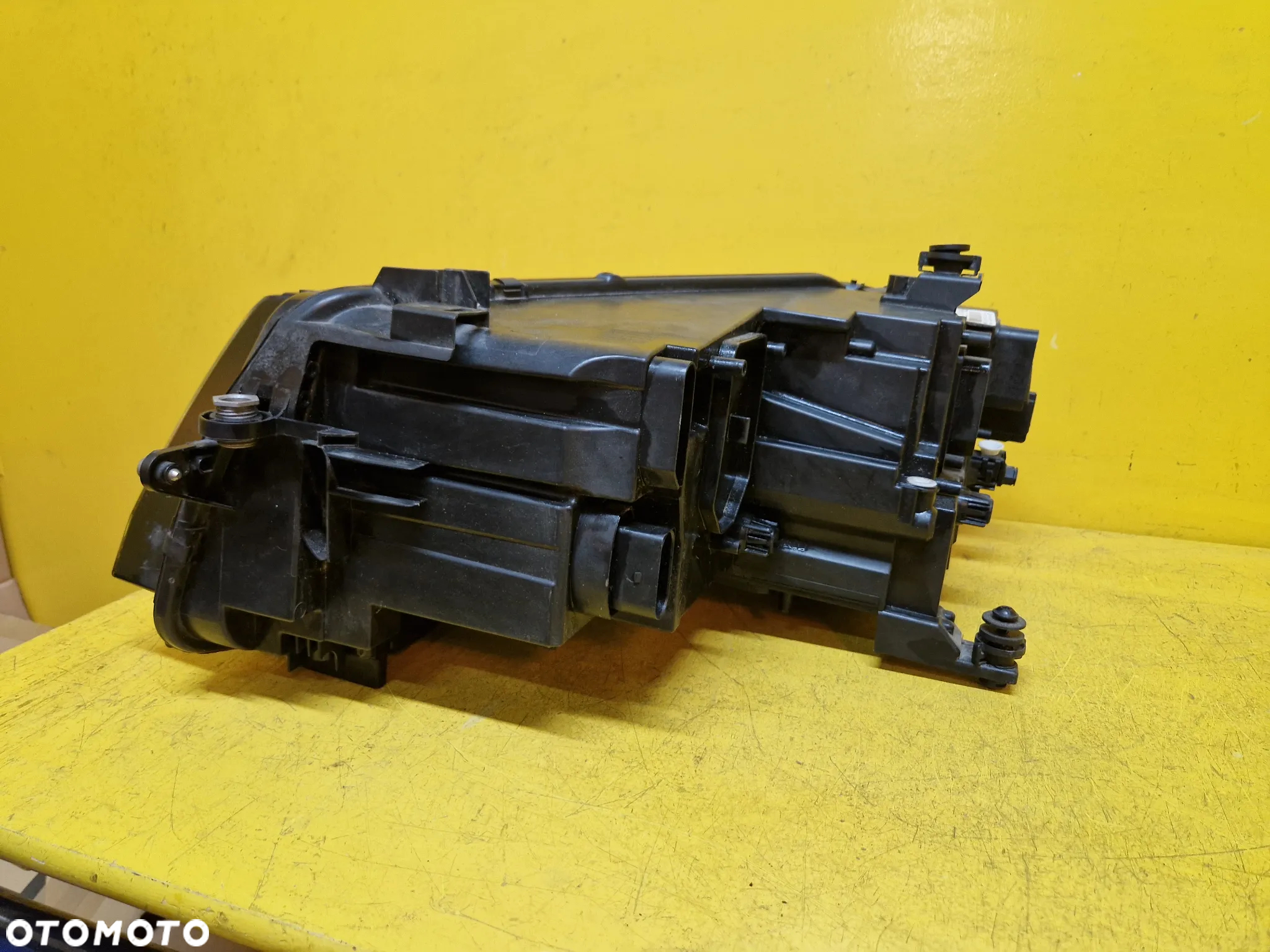 VW TIGUAN II LAMPA PRAWA PRZOD 5NB941036B - 10
